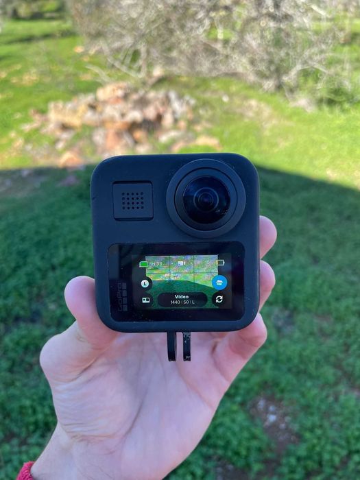 Vendo GoPro Max 360 + Selfie Stick