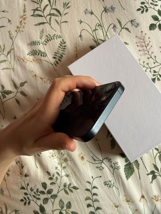 iPhone 13 256GB bom estado