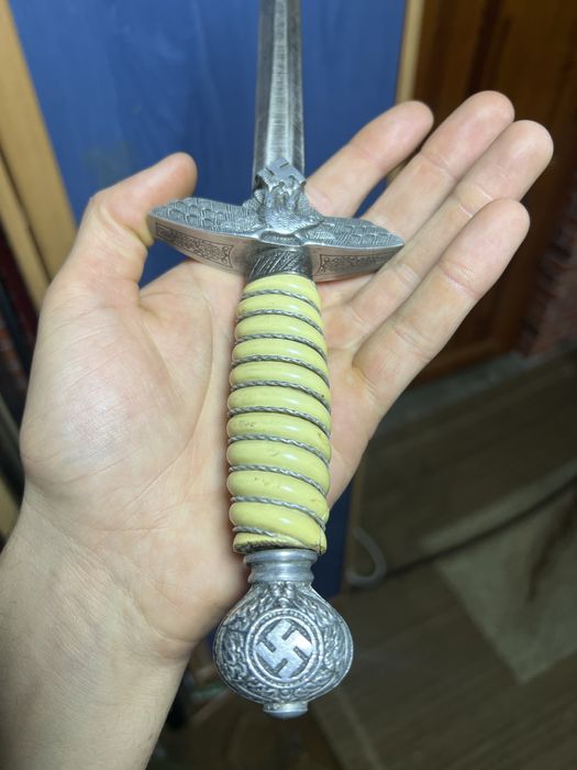 Kordzik niemiecki luftwaffe oryginał wehrmacht bagnet hełm