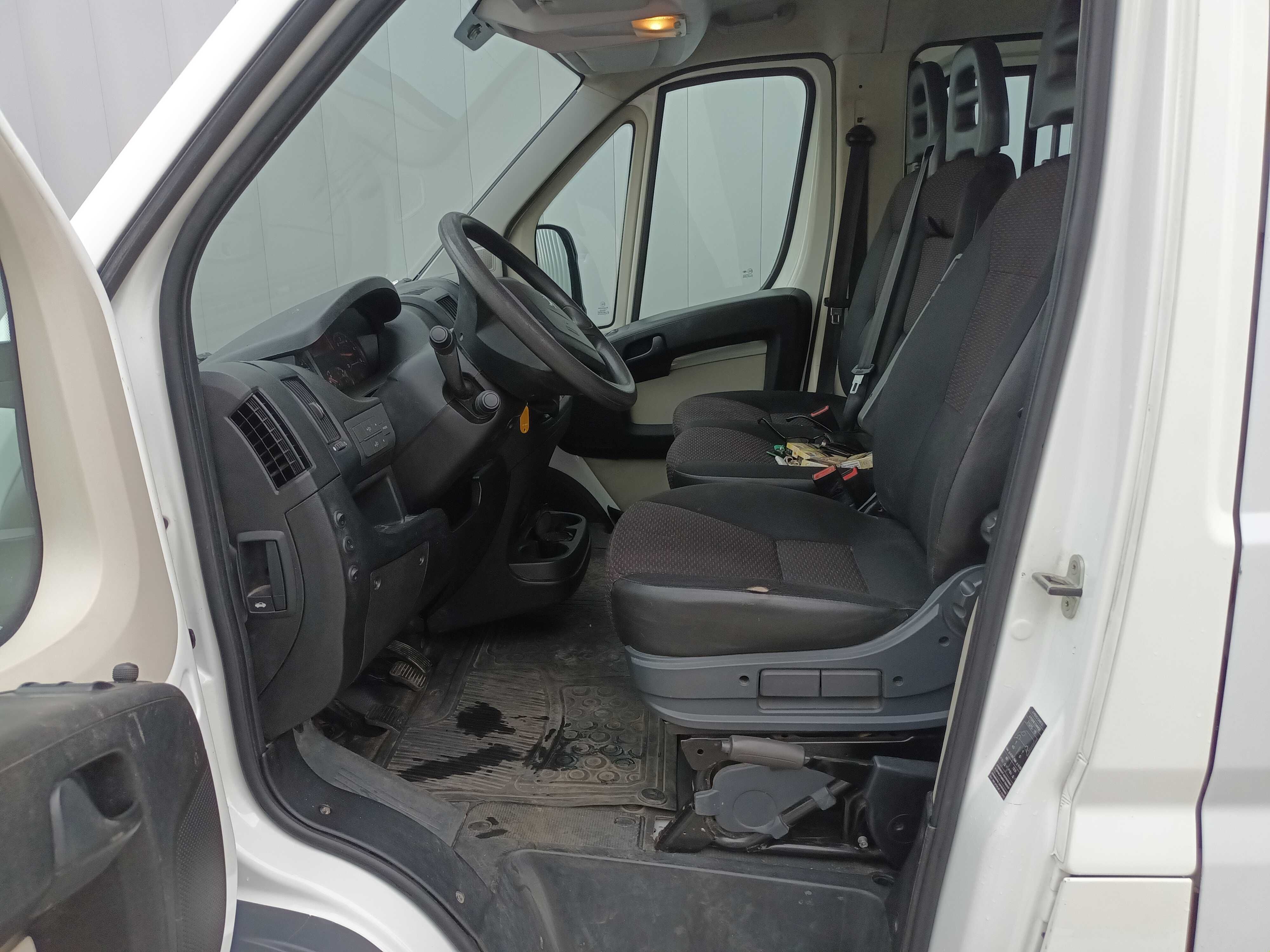 Fiat ducato 2,0 hdi Peugeot  brygadówka ,7osób Klima, hak,doka 224 tyś