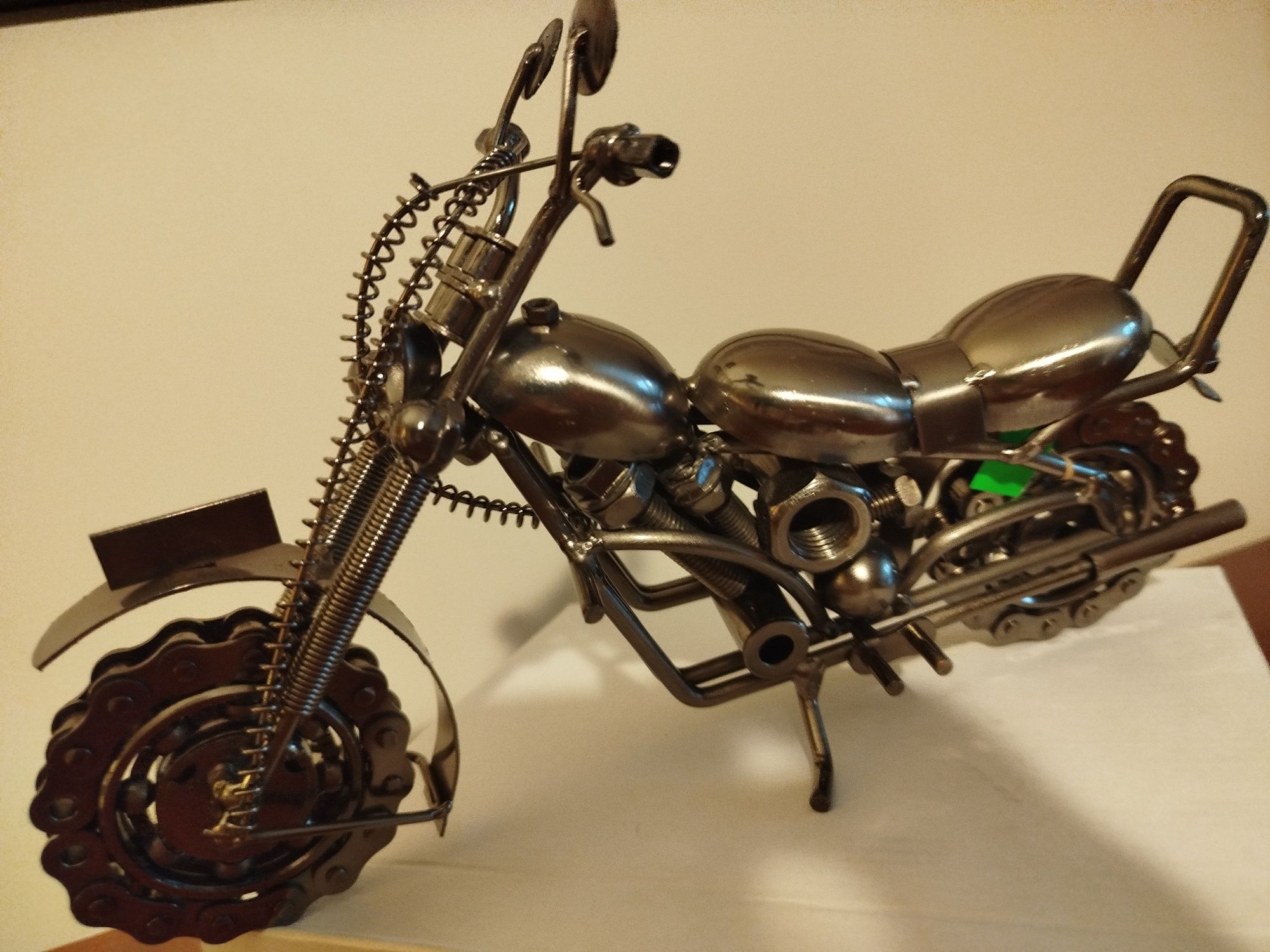 Replika motoru świetny pomysł na prezent