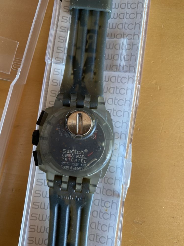 Vendo relógio Swatch quartzo resistência água 4mt