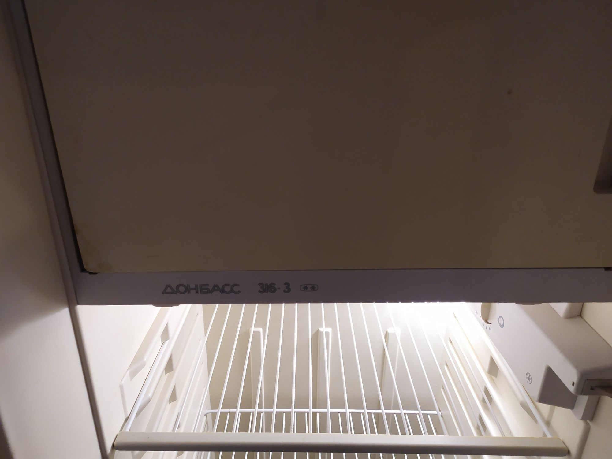 Продам холодильник. самовивіз Київ