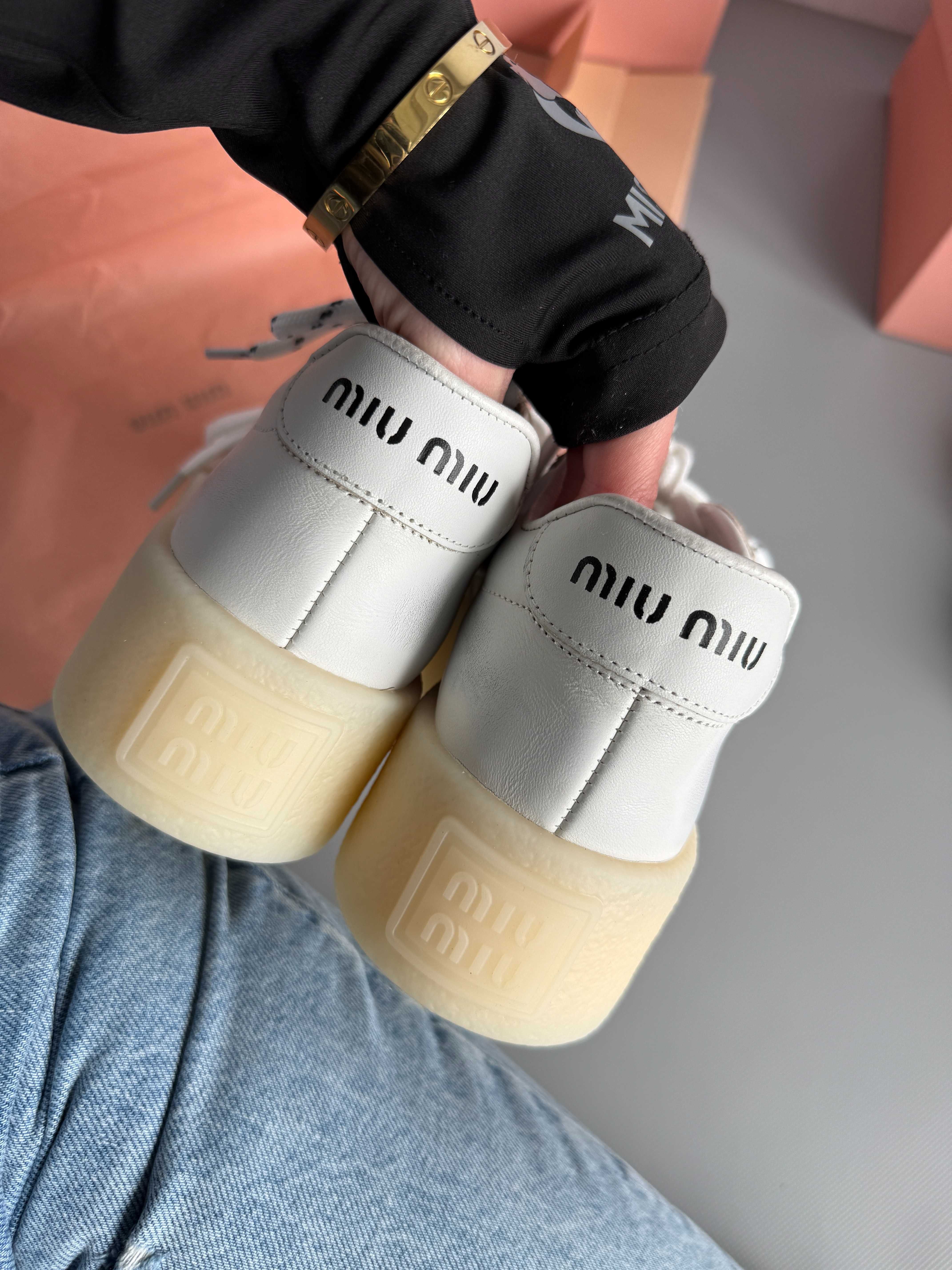 Жіночі кросівки Miu Miu білий 2117 ТОПОВА ЯКІСТЬ