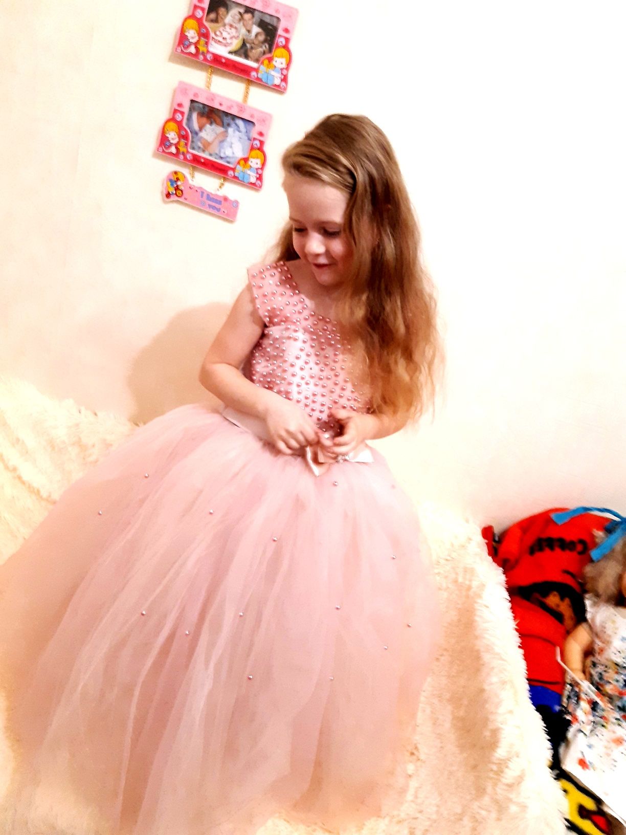Святкова розова для принцесси пишна сукня фатин на випускний