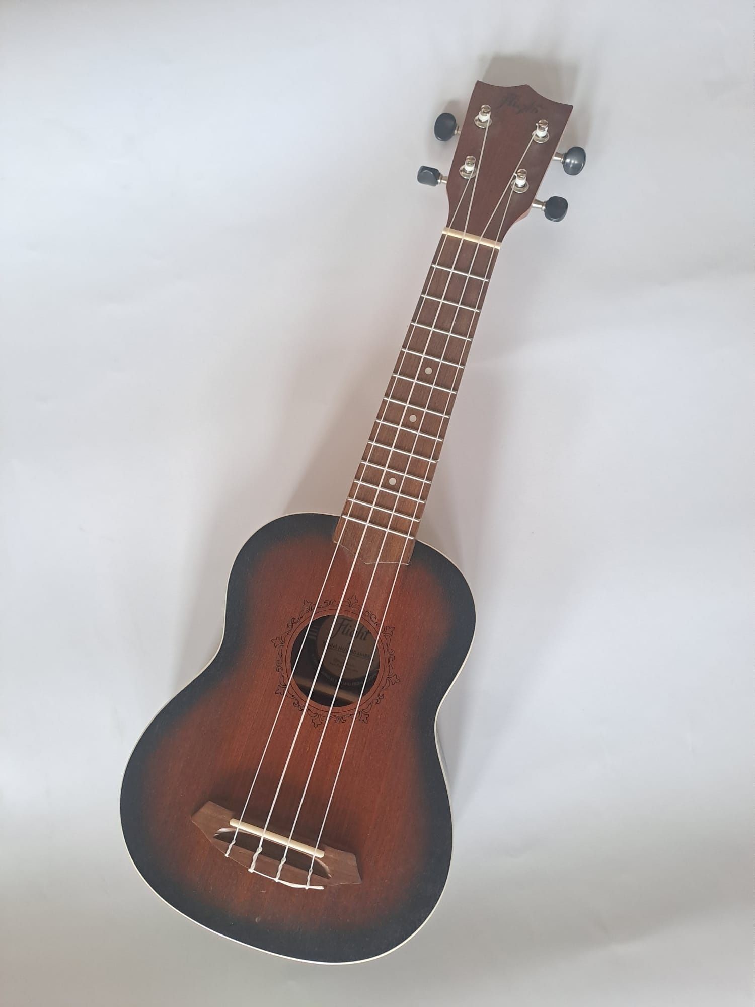 Ukulele sopranowe Flight Nus380 Amber - futeral i stroik