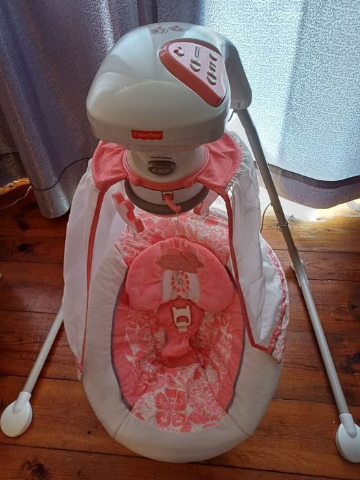 Fisher price. Huśtawka z projektorem