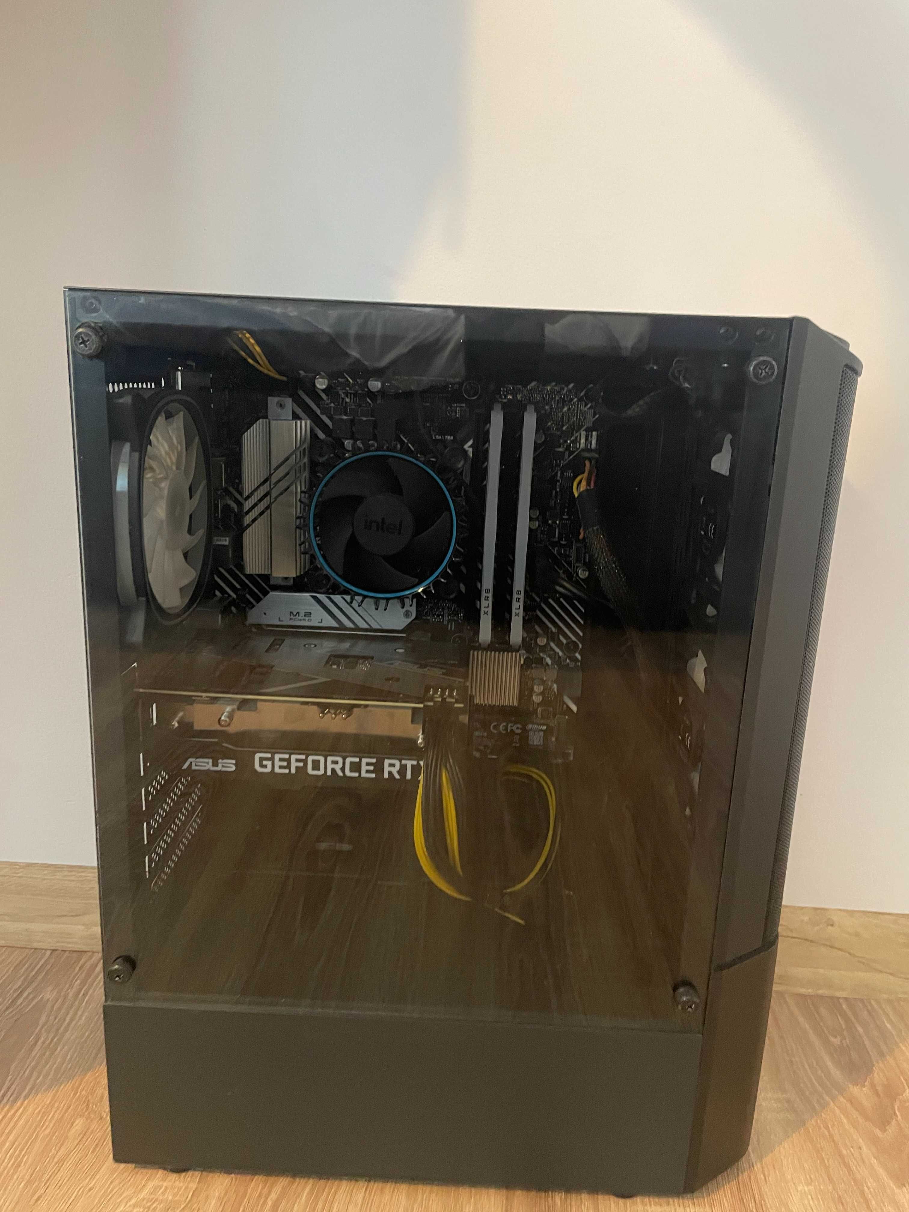 Komputer Gamingowy RTX 3050 8GB,INTEL I3-12100F 16 GB RAM DDR4