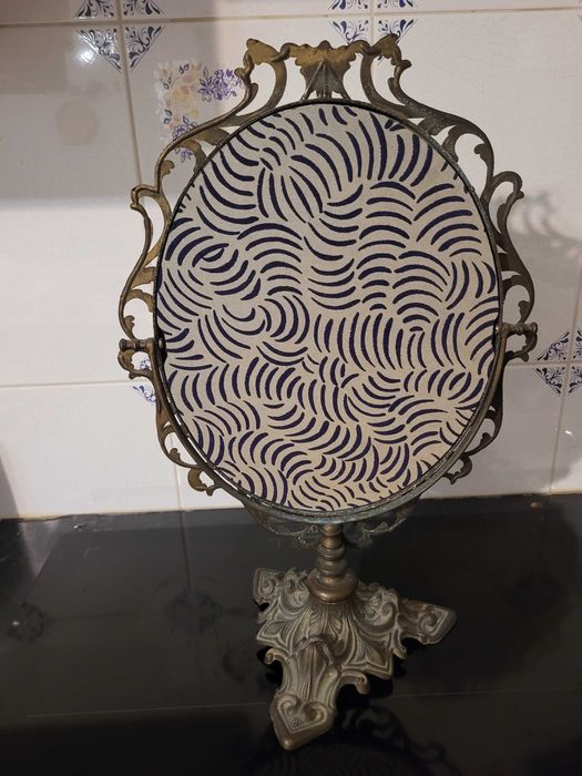 Espelho rotativo espetacular