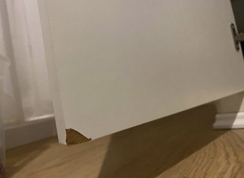 Trzydrzwiowa szafa emperio