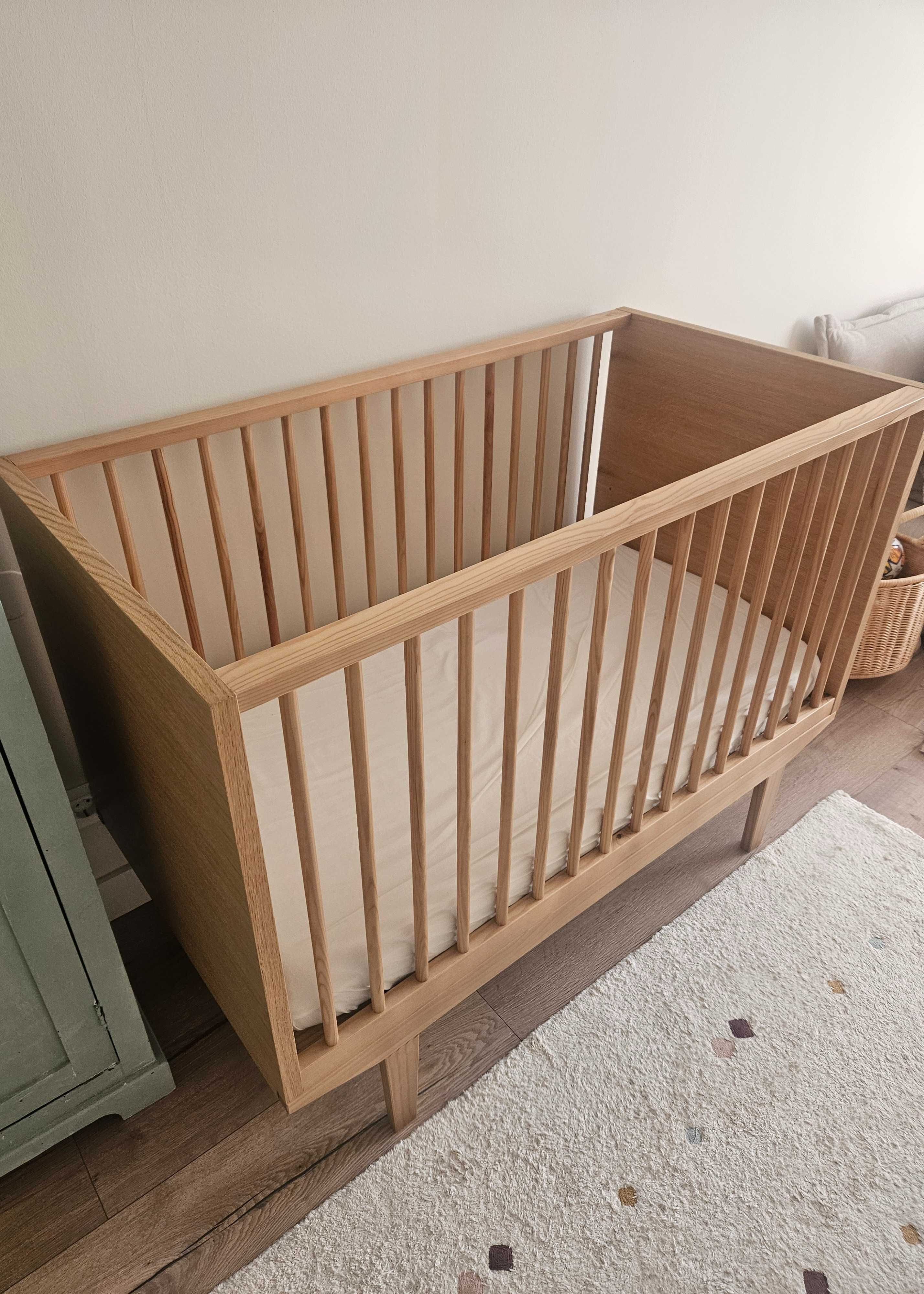Cama grades com colchão ecus care