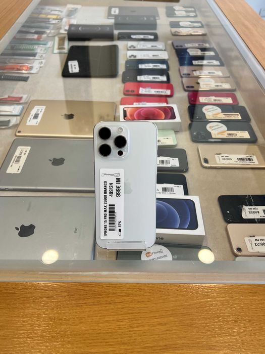 iPhone 15 Pro Max 256GB Tit. Branco