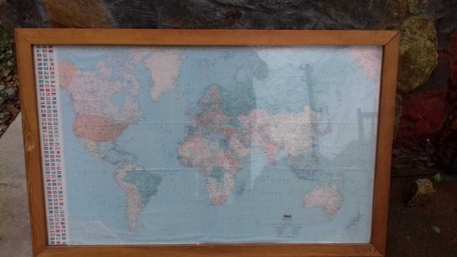 Stara szkolna mapa swiata z lat 60-70 tych