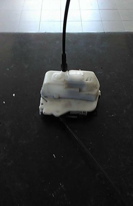 Fechadura / fecho porta trás esquerdo RENAULT Megane II (BM0/1_, CM0/1