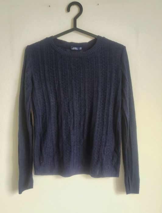 Piękny ażurowy sweterek