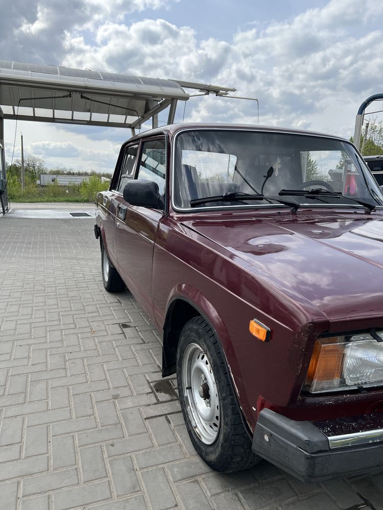 ВАЗ 2107 2006 год инжектор в отличном состоянии