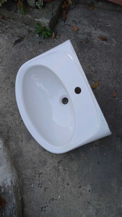Lavatório suspenso de casa-de-banho