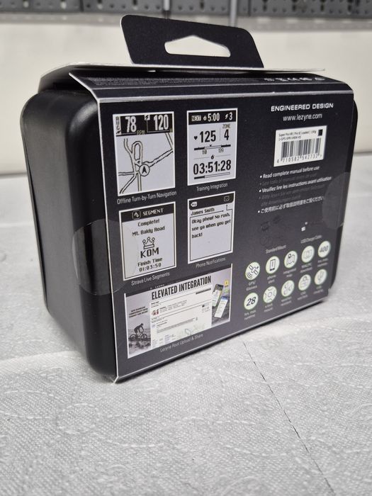 Licznik rowerowy lezyne super pro nawigacja jak garmin edge czy wahoo