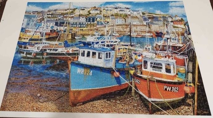 Puzzle 1000 whsmith about Britain Mevagissey harbour cornwall