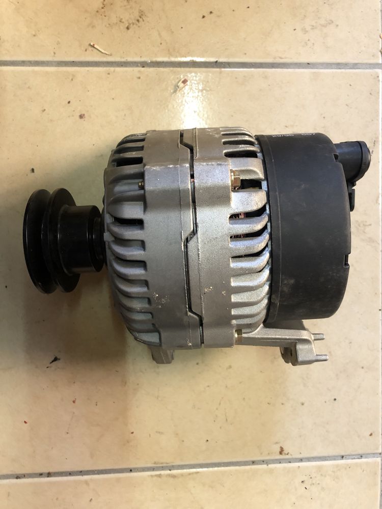 Alternador Bosch novo - BMW