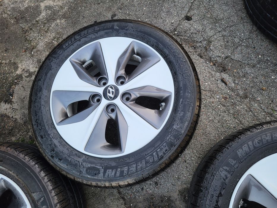 Felgi  16 5x114.3  kia   hyundai