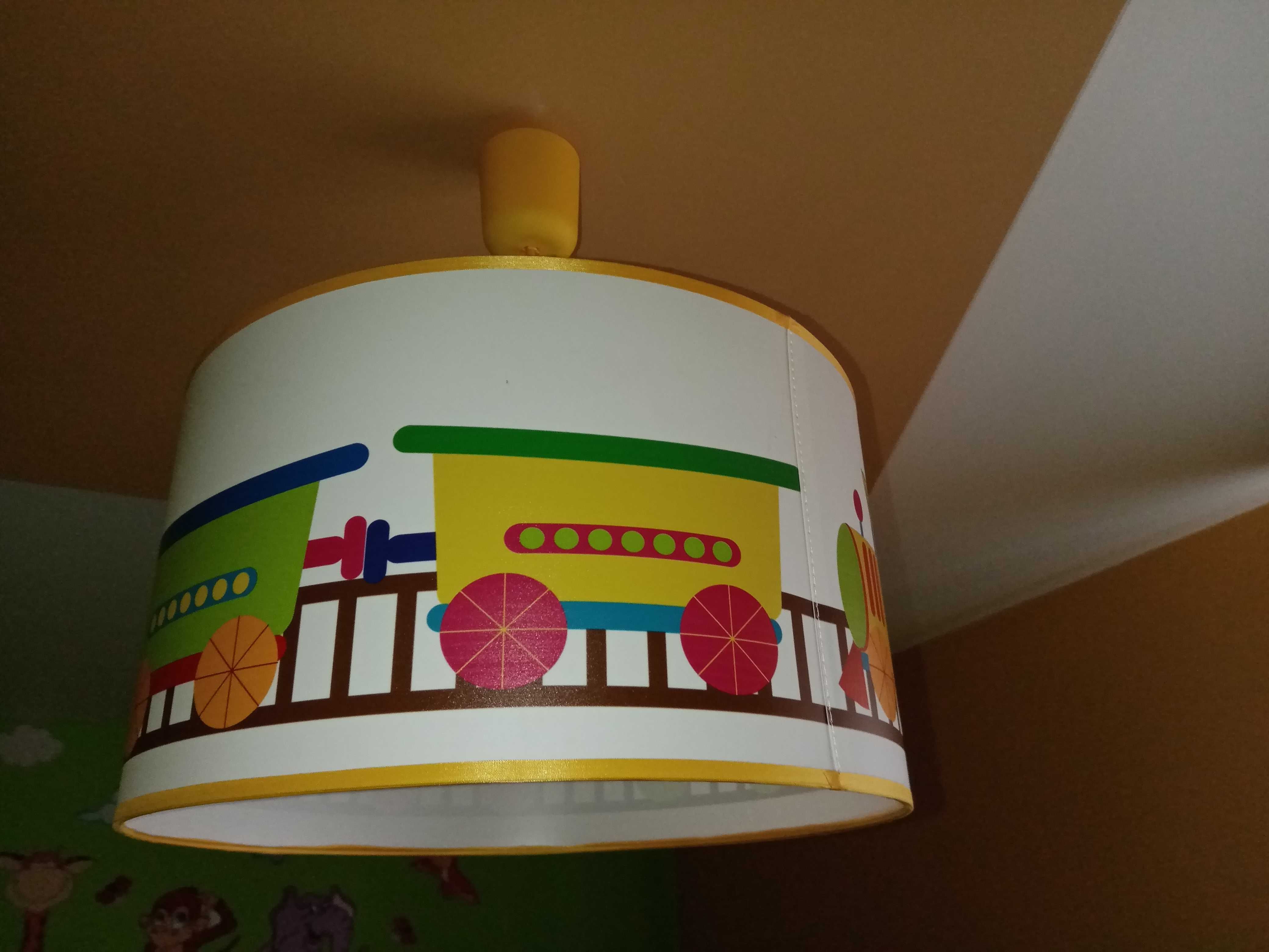 Lampa sufitowa i lampka nocna do pokoju dziecięcego