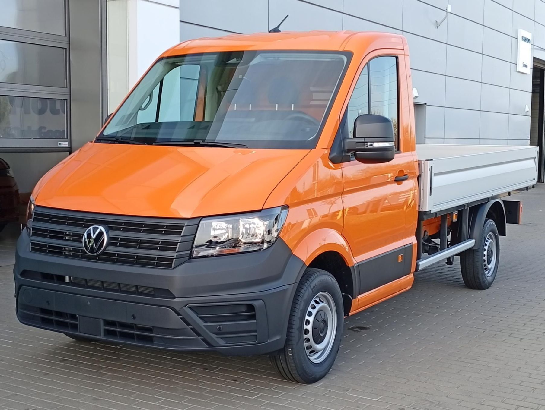 Volkswagen Crafter  Skrzyniowy Pojedyncza kabina 2.0TDI 177KM Hak Osłony OD RĘKI