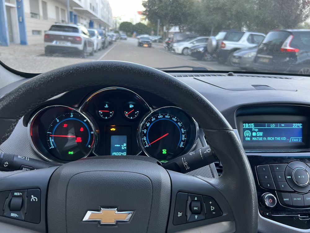 Chevrolet Cruze 2.0 2010