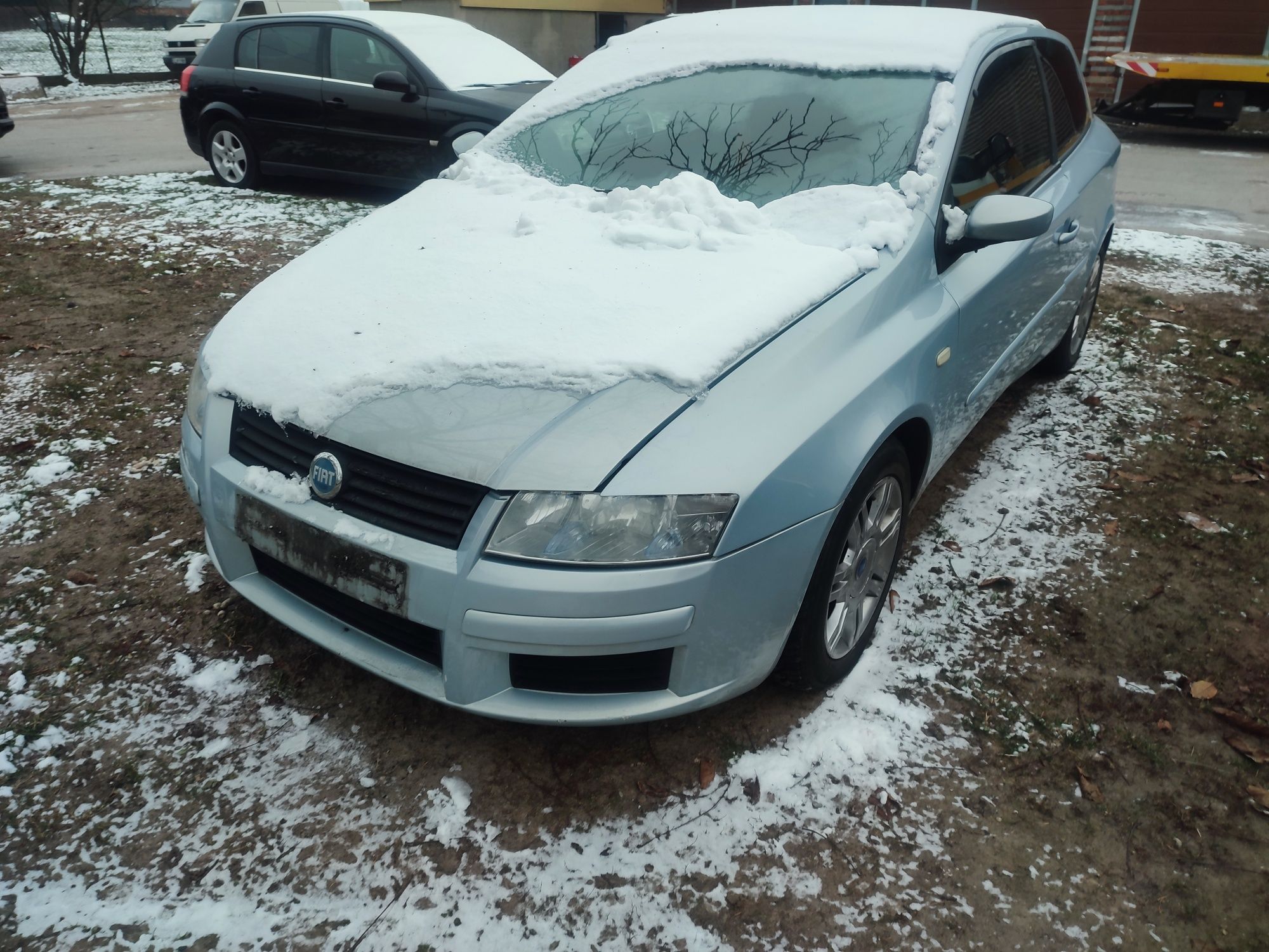 Fiat Stilo 1.9 JTD maska zderzak błotnik drzwi klapa lampa szyba 823