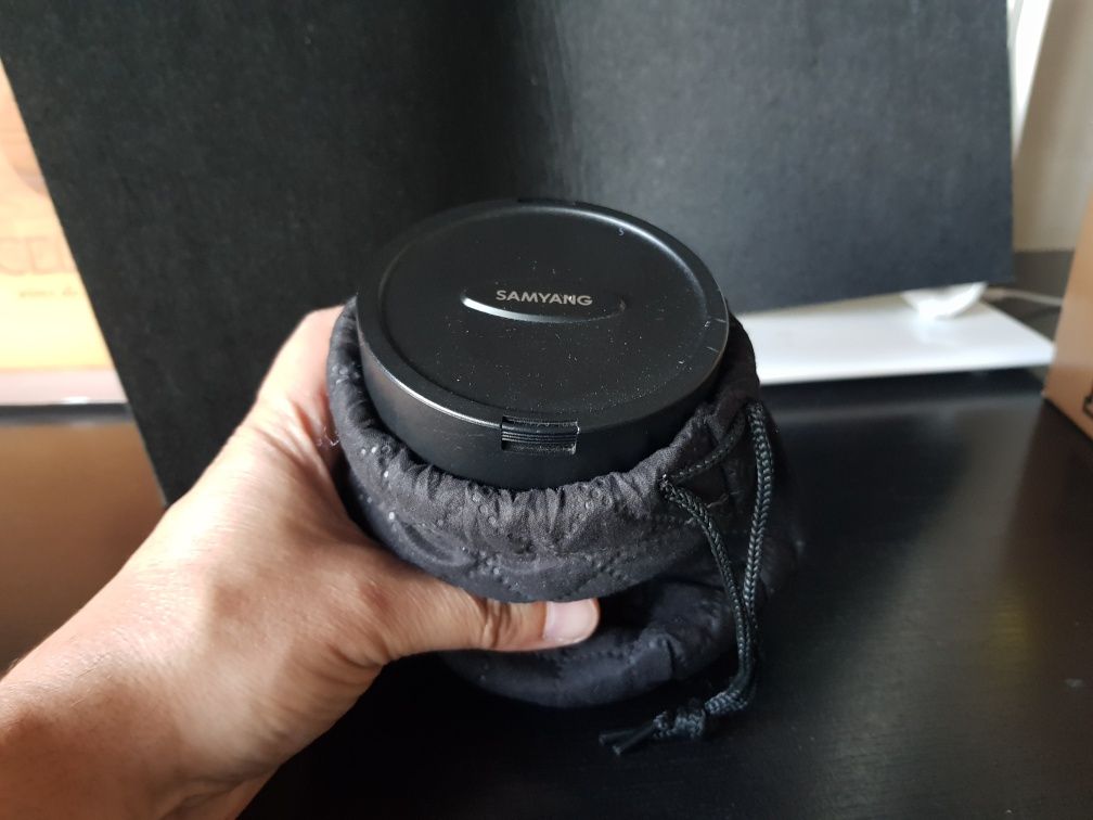Samyang 14mm, para Nikon (usada) - em excelente estado