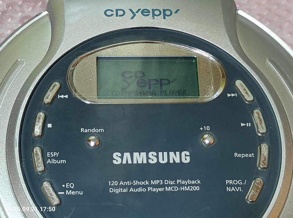 CD-плеєр Samsung YEPP MCD-HM200