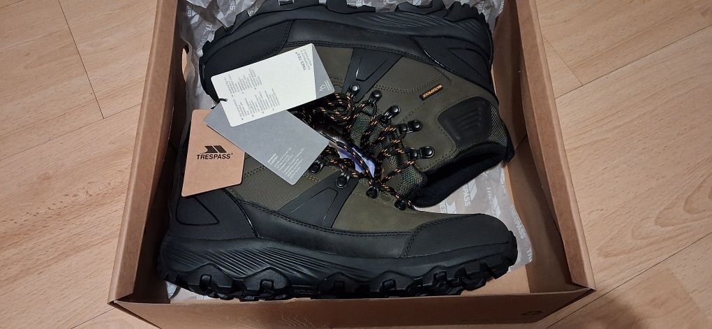 Buty trekkingowe Trespass Conrad r. 42 NOWE.