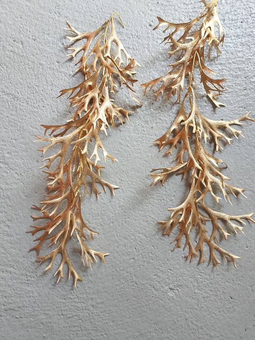 Dekoracje  świąteczne złote z brokatem