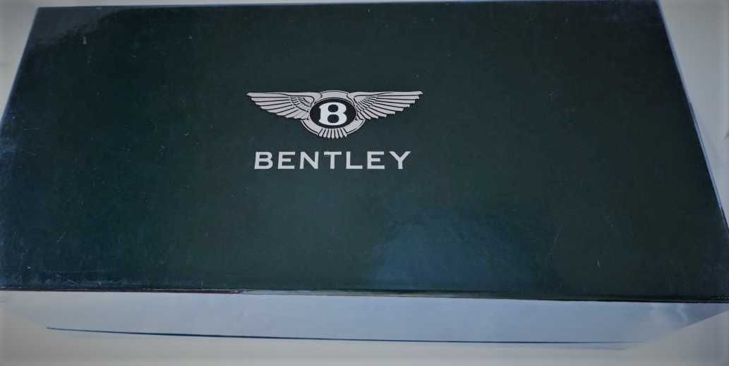 Miniatura Minichamps 1/18 Bentley R-Type Continental 1954