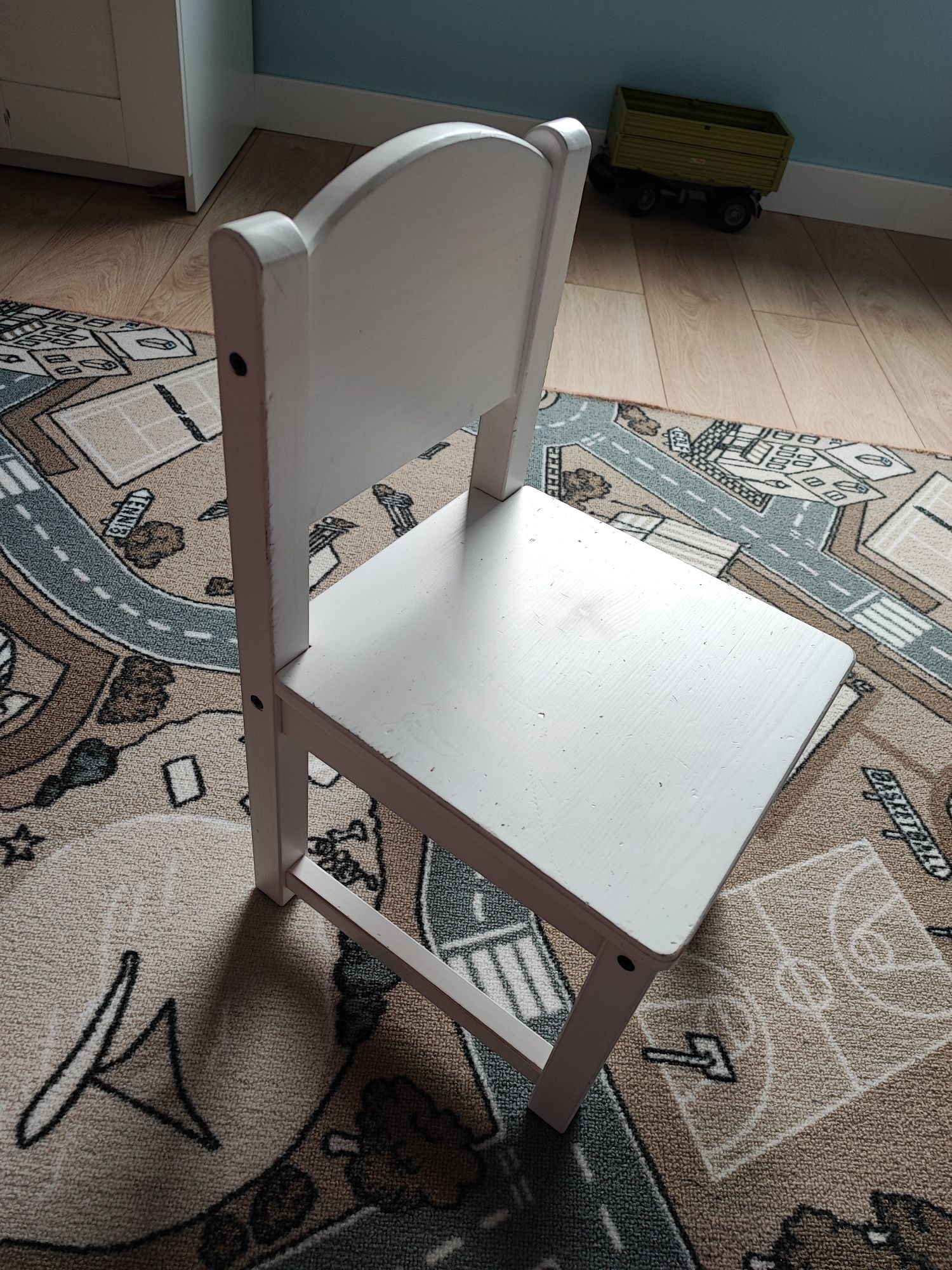 Krzesełko Ikea sundvik