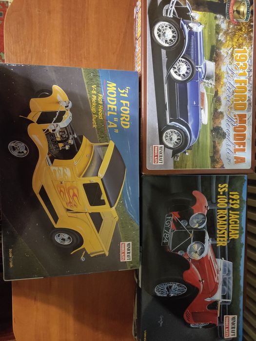 Масштабные сборные модели фирмы Hasegawa и Minicraft