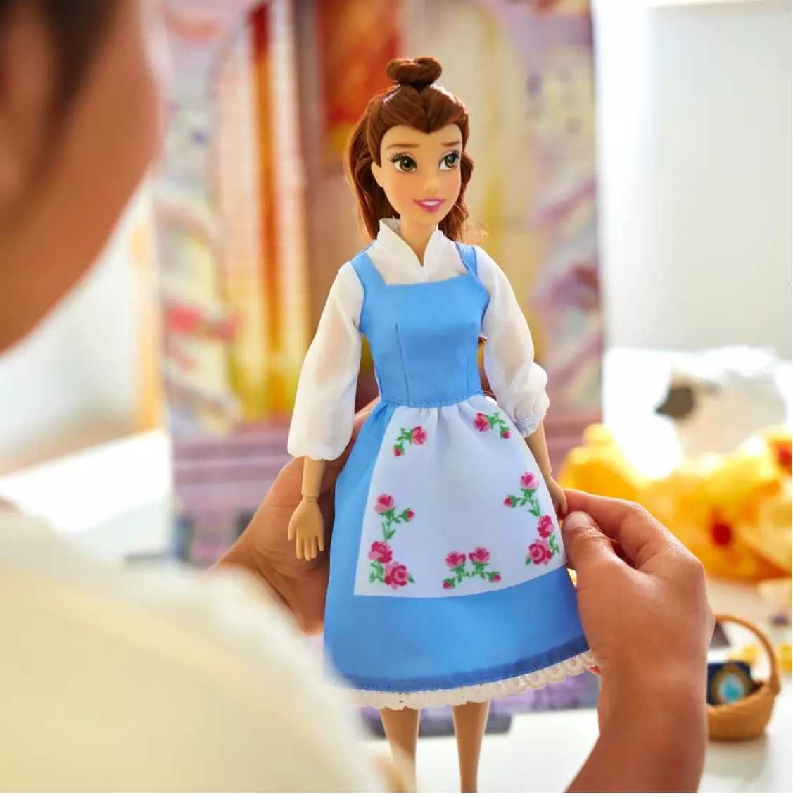 Ігровий набір-Лялька Белль-Красуня та Чудовисько Disney Story (НОВА)