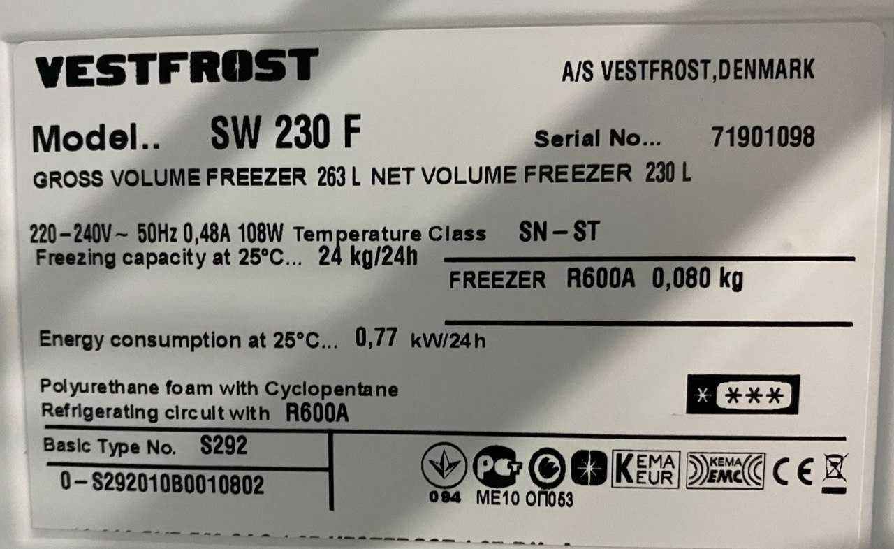 Морозильник Vestfrost SW 230 F ( 186 см) з Європи