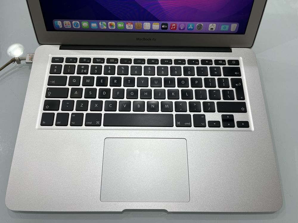 Macbook Air 2015 13” i7 8GB RAM Bateria Nova Com Garantia