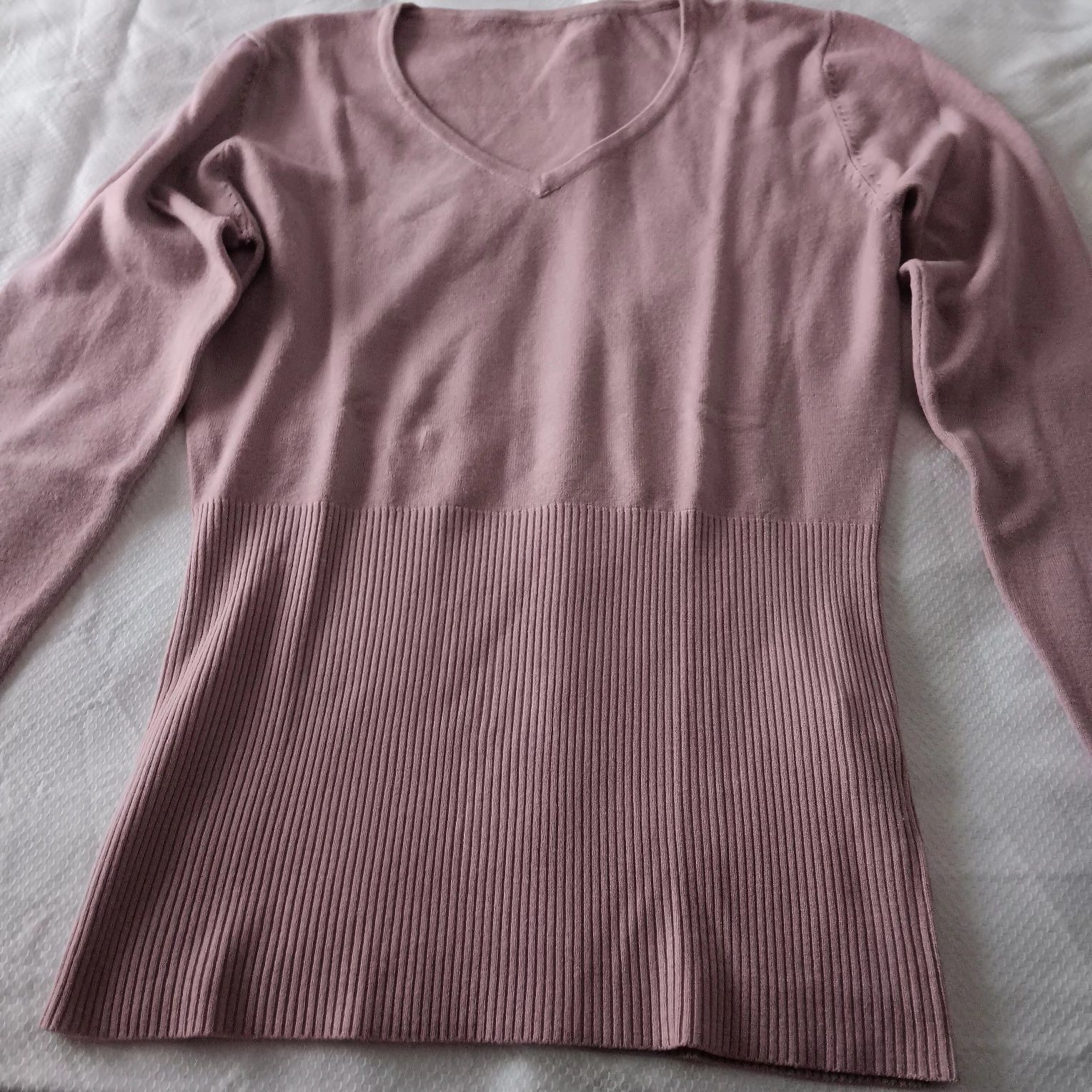 Vendo diversas camisolas para senhora