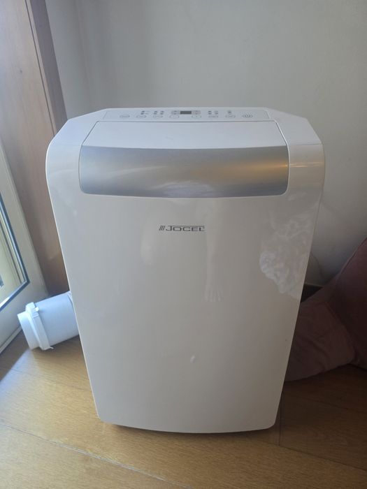 Ar condicionado portátil Jocel 12000Btu