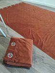 Vende-se 4 peças cortinas muito bem conservadas.