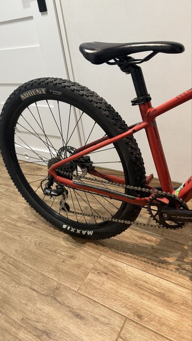 Giant XS 27.5” - Rock Shox Recon, Dartmoor, TITLE