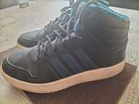 Buty.      Adidas