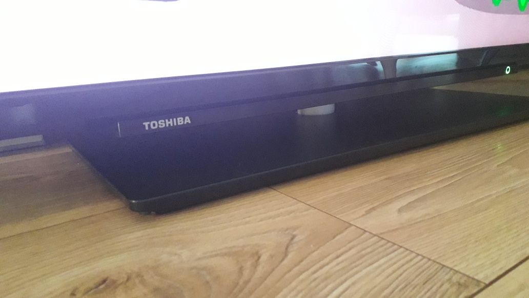 Telewizor Toshiba 49L1763dg  Full HD wbudowany Dvb-T2 H.265 Hevc