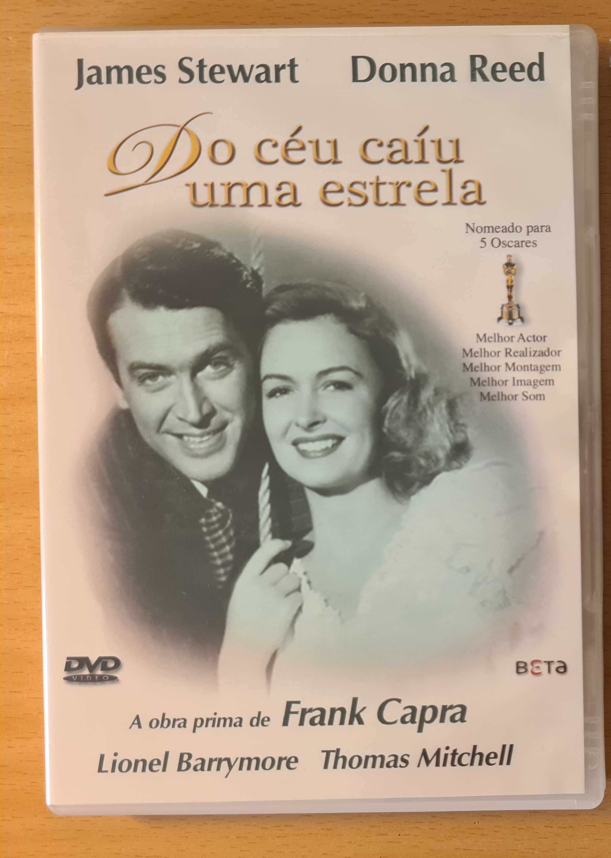 2 DVDs com filmes antigos: "Do Céu Caiu uma Estrela", etc.