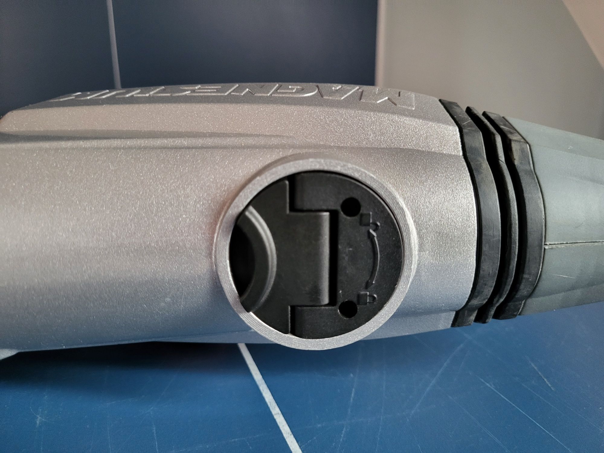 Młot graphite SDS max