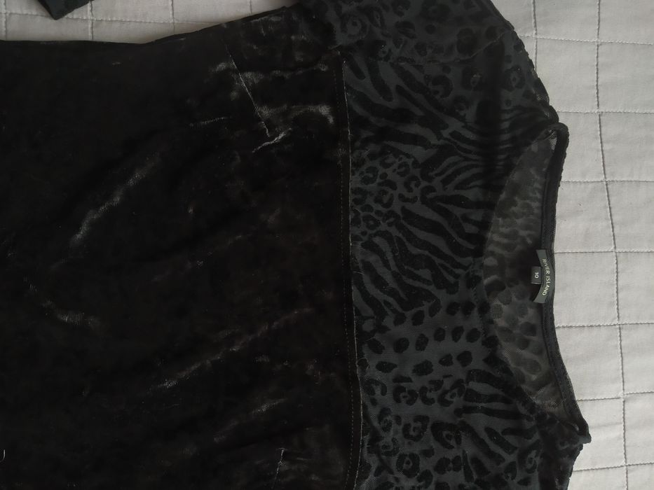 Welurowa sukienka mała czarna, efektowne plecy r. S River Island