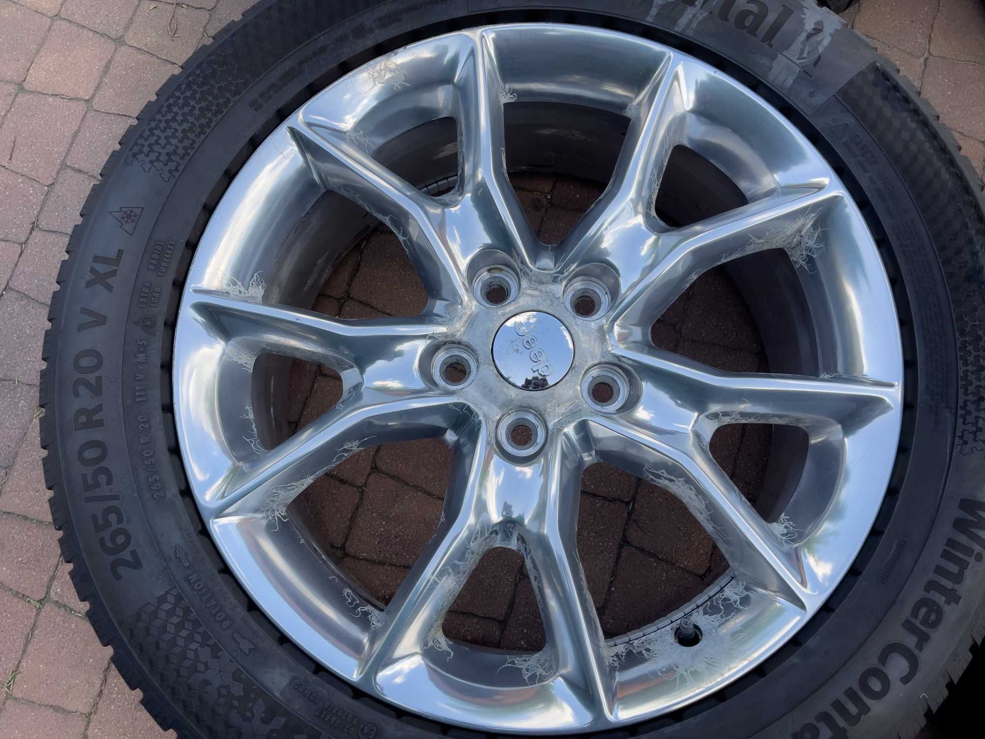 3875. Koła zimowe Jeep Grand Cherokee WK2 5x127 265/50/20 2022r 8mm