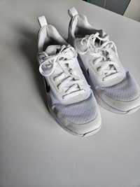 Fajne buty damskie Nike rozmiar 40,5